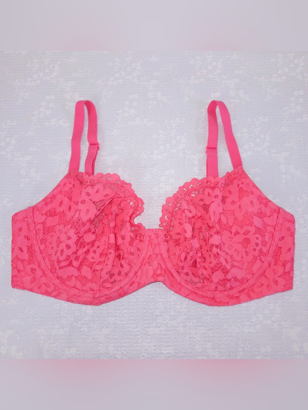 Victoria's Secret Body By Victoria Unlined Demi Pink Lace Bra 36DD